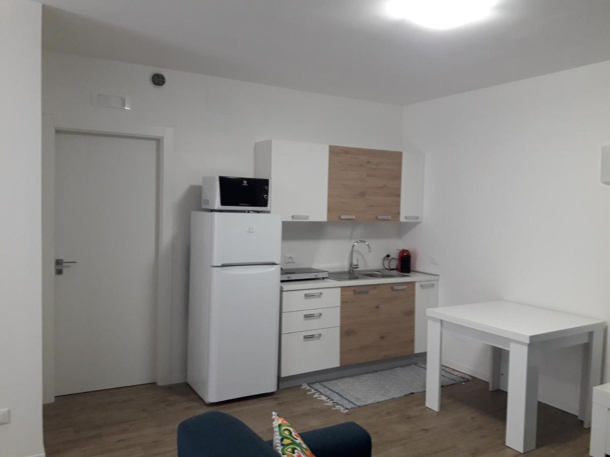 דירות טרפאני Residenza Del Borgo מראה חיצוני תמונה