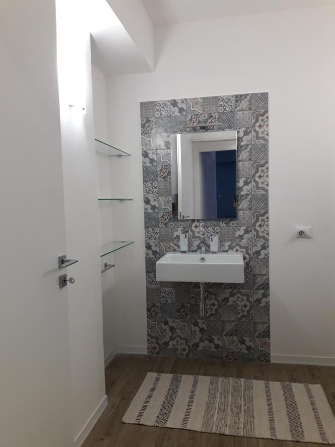 דירות טרפאני Residenza Del Borgo מראה חיצוני תמונה